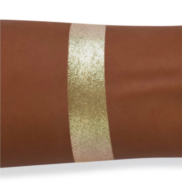 COLD HARD CASH - Jeffree Star Extreme Frost Highlighting Powder - Picture 5 of 5